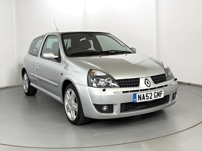 Lot 101 - 2003 Renault Clio 172