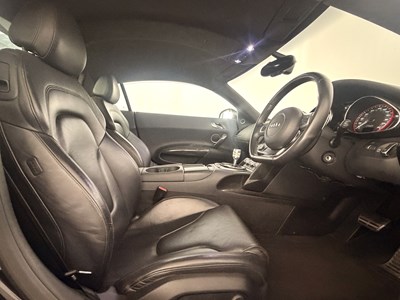 Lot 99 - 2010 Audi R8