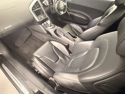 Lot 99 - 2010 Audi R8