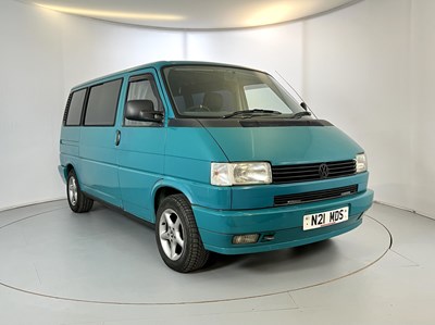 Lot 9 - 1996 Volkswagen Transporter Caravelle