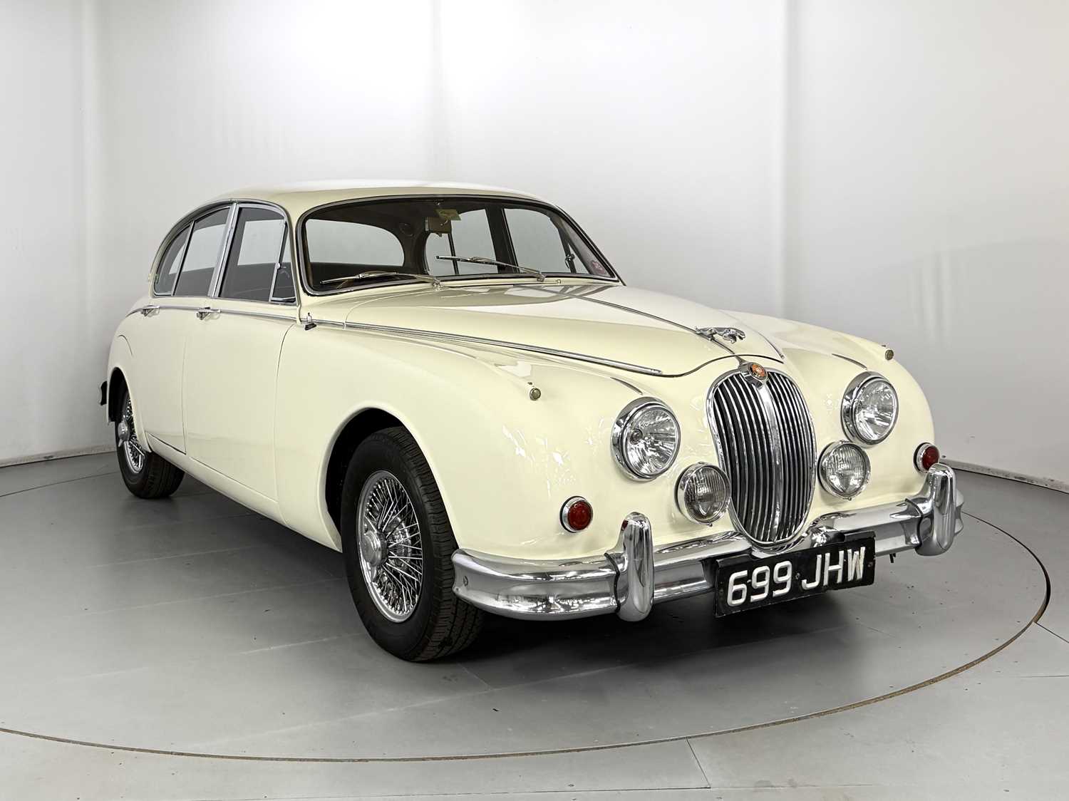 Lot 62 - 1960 Jaguar MK2