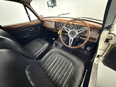 Lot 62 - 1960 Jaguar MK2