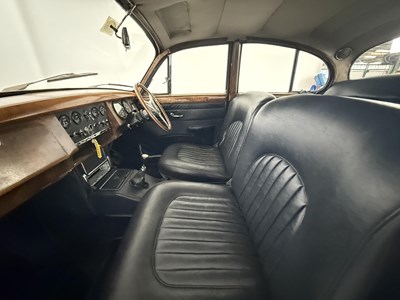 Lot 62 - 1960 Jaguar MK2