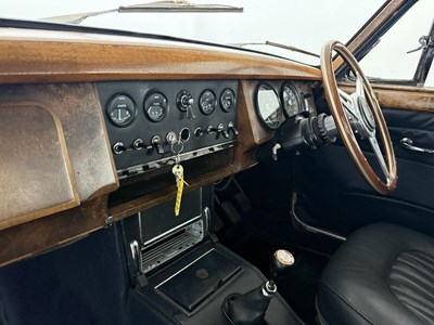 Lot 62 - 1960 Jaguar MK2
