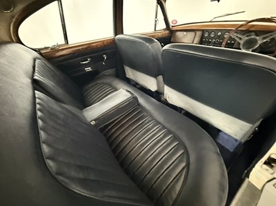 Lot 62 - 1960 Jaguar MK2