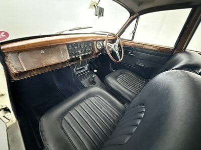 Lot 62 - 1960 Jaguar MK2