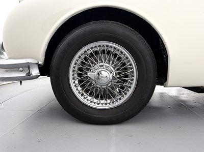 Lot 62 - 1960 Jaguar MK2