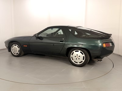 Lot 63 - 1984 Porsche 928S