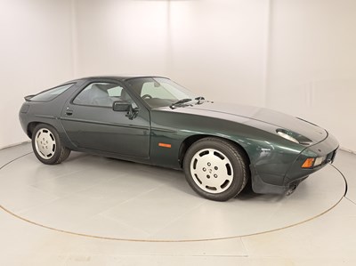 Lot 63 - 1984 Porsche 928S