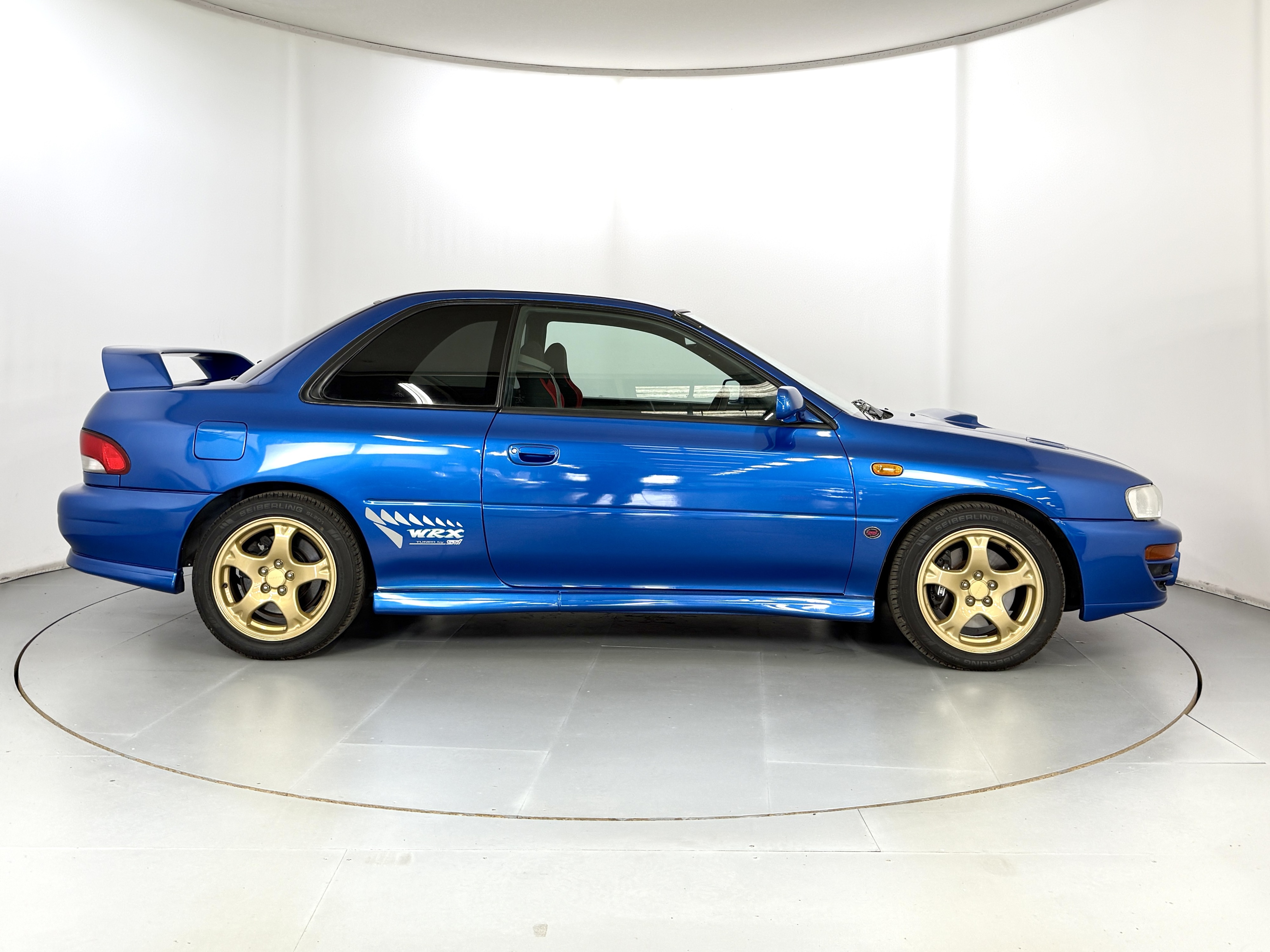 Lot 81 - 1997 Subaru Impreza WRX STI Type R Version 3