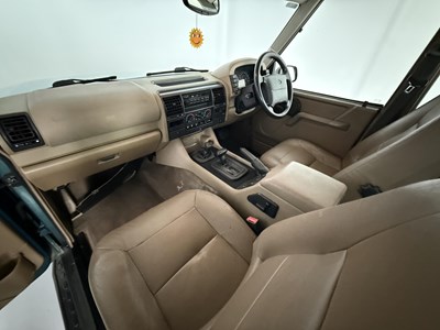 Lot 12 - 1996 Land Rover Discovery V8