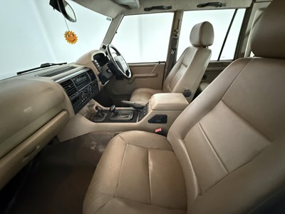 Lot 12 - 1996 Land Rover Discovery V8