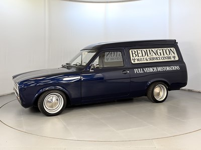 Lot 89 - 1969 Ford Escort Van