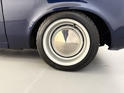 Lot 89 - 1969 Ford Escort Van