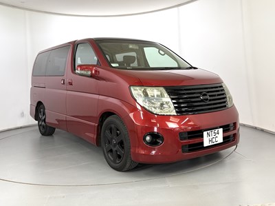 Lot 38 - 2005 Nissan Elgrand 4x4