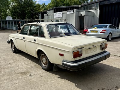 Lot 136 - 1978 Volvo 240 - NO RESERVE