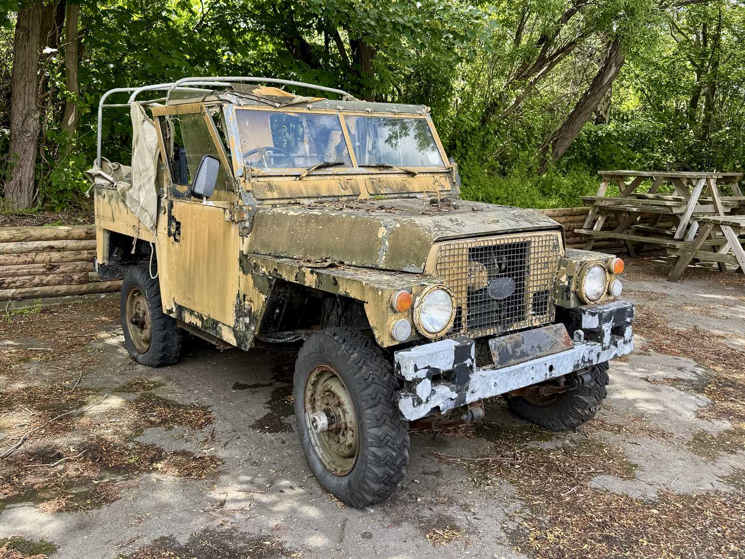 Lot 115 - 1972 Land Rover 88 Lightweight - NO RESERVE