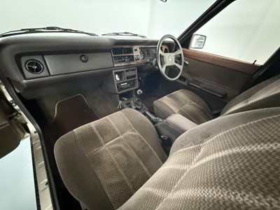 Lot 74 - 1982 Ford Cortina 2.0 Ghia