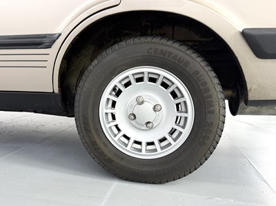 Lot 74 - 1982 Ford Cortina 2.0 Ghia