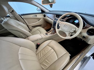 Lot 78 - 2006 Mercedes-Benz CLS320