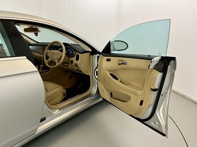 Lot 78 - 2006 Mercedes-Benz CLS320