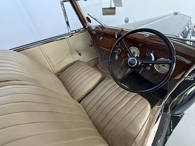 Lot 117 - 1947 Daimler DB18 DHC