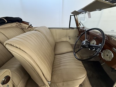 Lot 117 - 1947 Daimler DB18 DHC