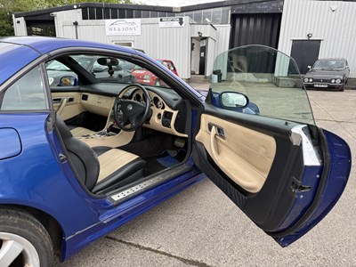 Lot 141 - 2000 Mercedes-Benz SLK230 - NO RESERVE
