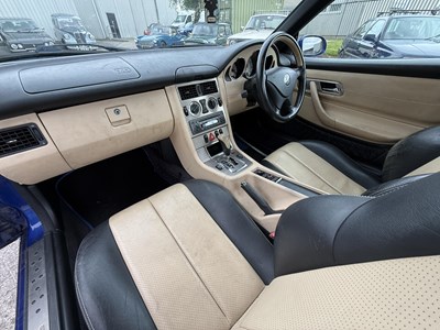 Lot 141 - 2000 Mercedes-Benz SLK230 - NO RESERVE