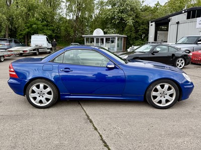 Lot 141 - 2000 Mercedes-Benz SLK230 - NO RESERVE