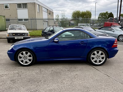 Lot 141 - 2000 Mercedes-Benz SLK230 - NO RESERVE