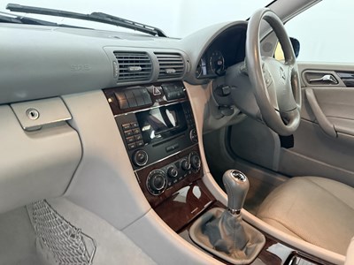 Lot 112 - 2004 Mercedes-Benz C180 Kompressor - NO RESERVE