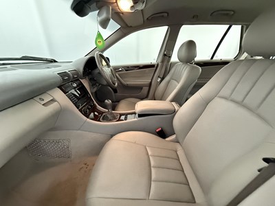 Lot 112 - 2004 Mercedes-Benz C180 Kompressor - NO RESERVE