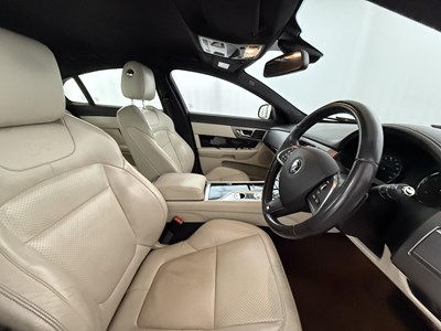 Lot 18 - 2015 Jaguar XFR