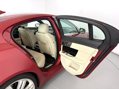 Lot 18 - 2015 Jaguar XFR