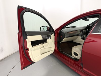 Lot 18 - 2015 Jaguar XFR