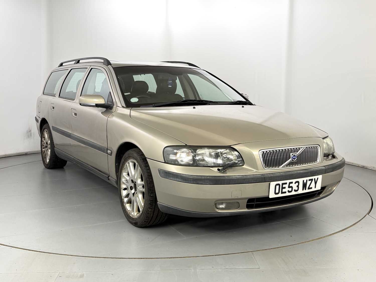 Lot 144 - 2003 Volvo V70 T5 - NO RESERVE