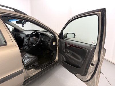 Lot 144 - 2003 Volvo V70 T5 - NO RESERVE