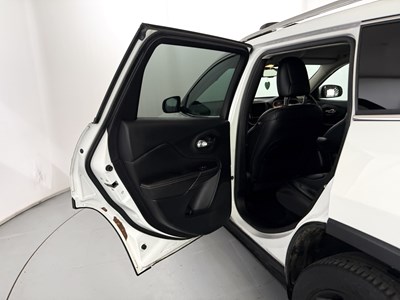 Lot 209 - 2018 Jeep Cherokee Limited 4x4