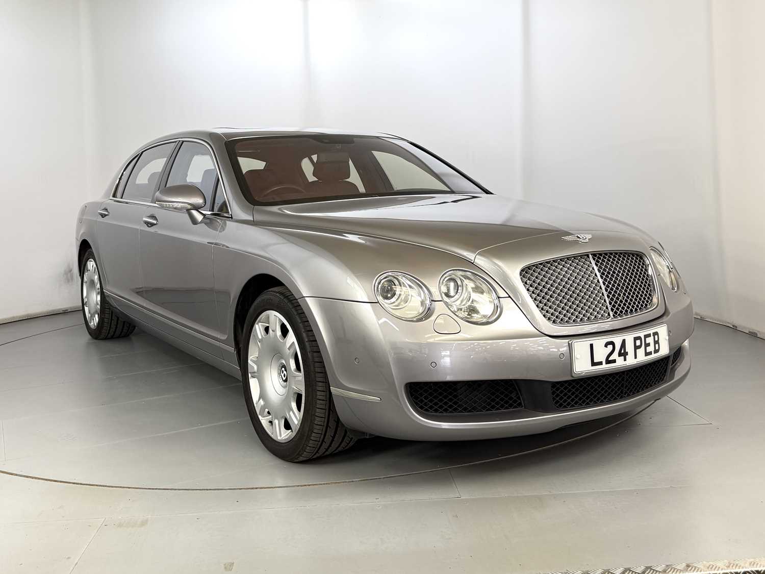 Lot 5 - 2005 Bentley Continental Flying Spur