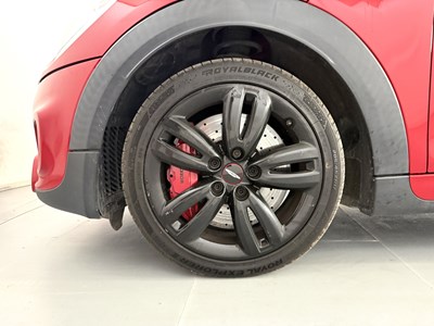 Lot 135 - 2015 Mini John Cooper Works