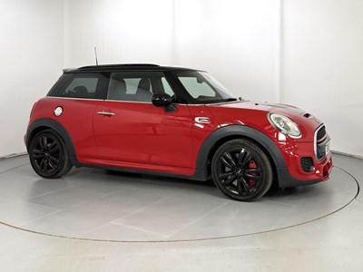 Lot 135 - 2015 Mini John Cooper Works