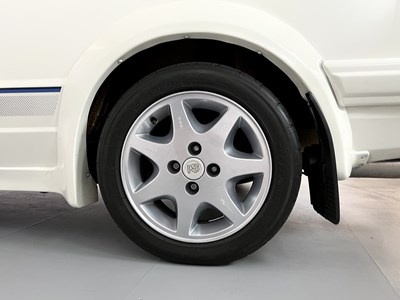 Lot 87 - 1986 Ford Escort RS Turbo
