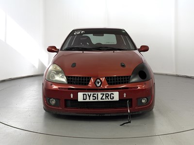 Lot 101 - 2001 Renault Clio 172