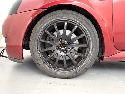 Lot 101 - 2001 Renault Clio 172