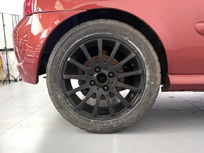 Lot 101 - 2001 Renault Clio 172