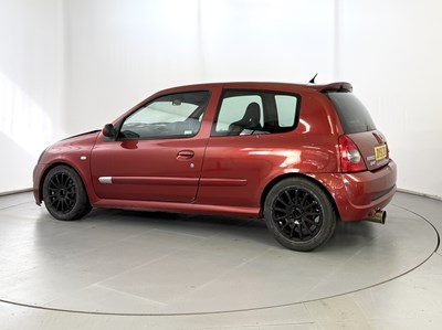 Lot 101 - 2001 Renault Clio 172