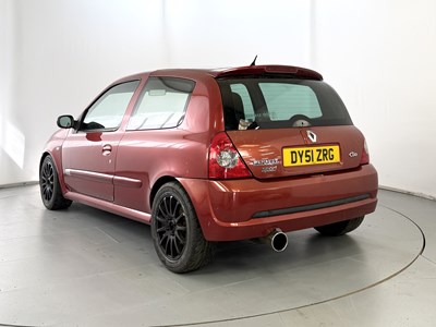 Lot 101 - 2001 Renault Clio 172