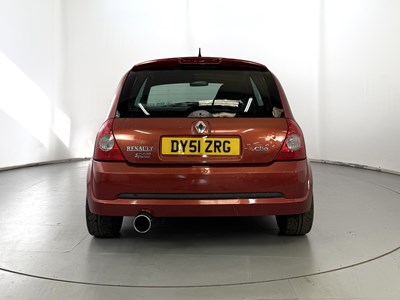 Lot 101 - 2001 Renault Clio 172