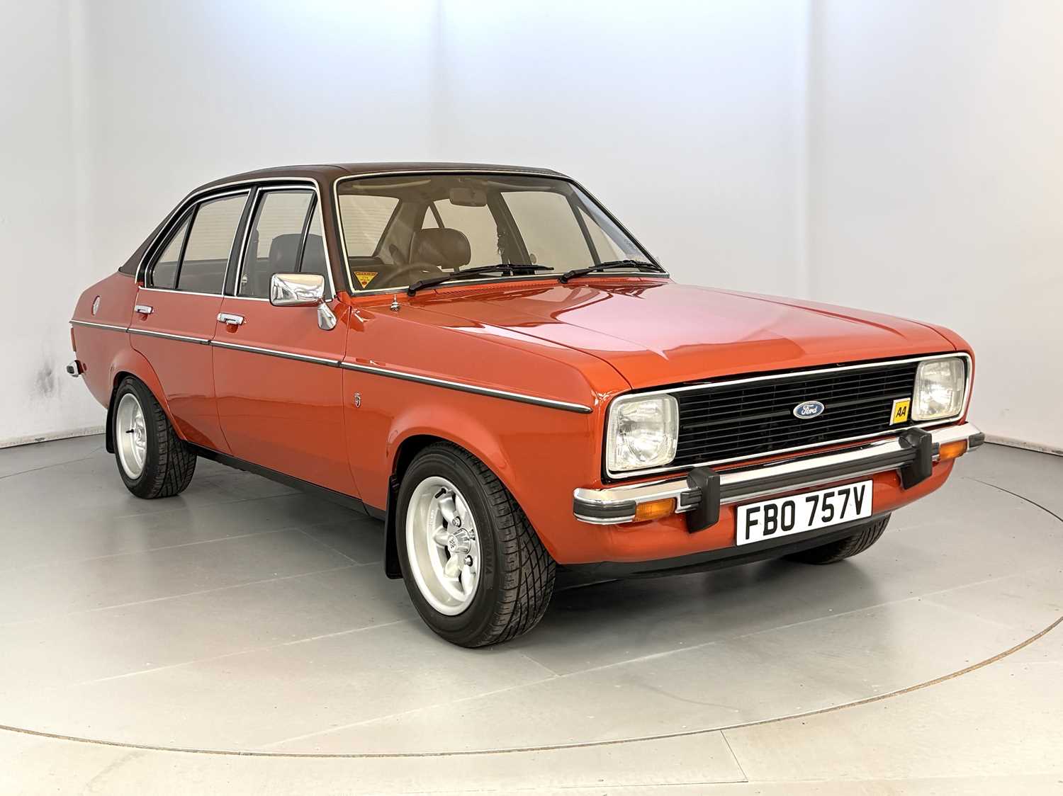Lot 61 - 1980 Ford Escort Ghia
